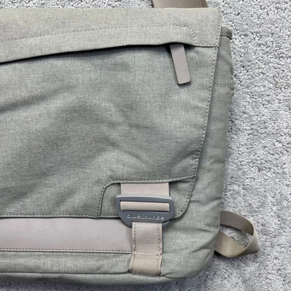 Bluelounge Messenger Bag Grey Recycled PET Fabric Laptop Commuter Bag School